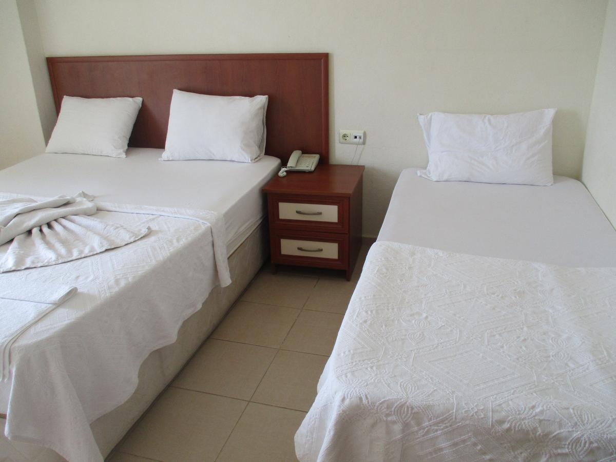 גומולדור Mandarin Beach Otel מראה חיצוני תמונה