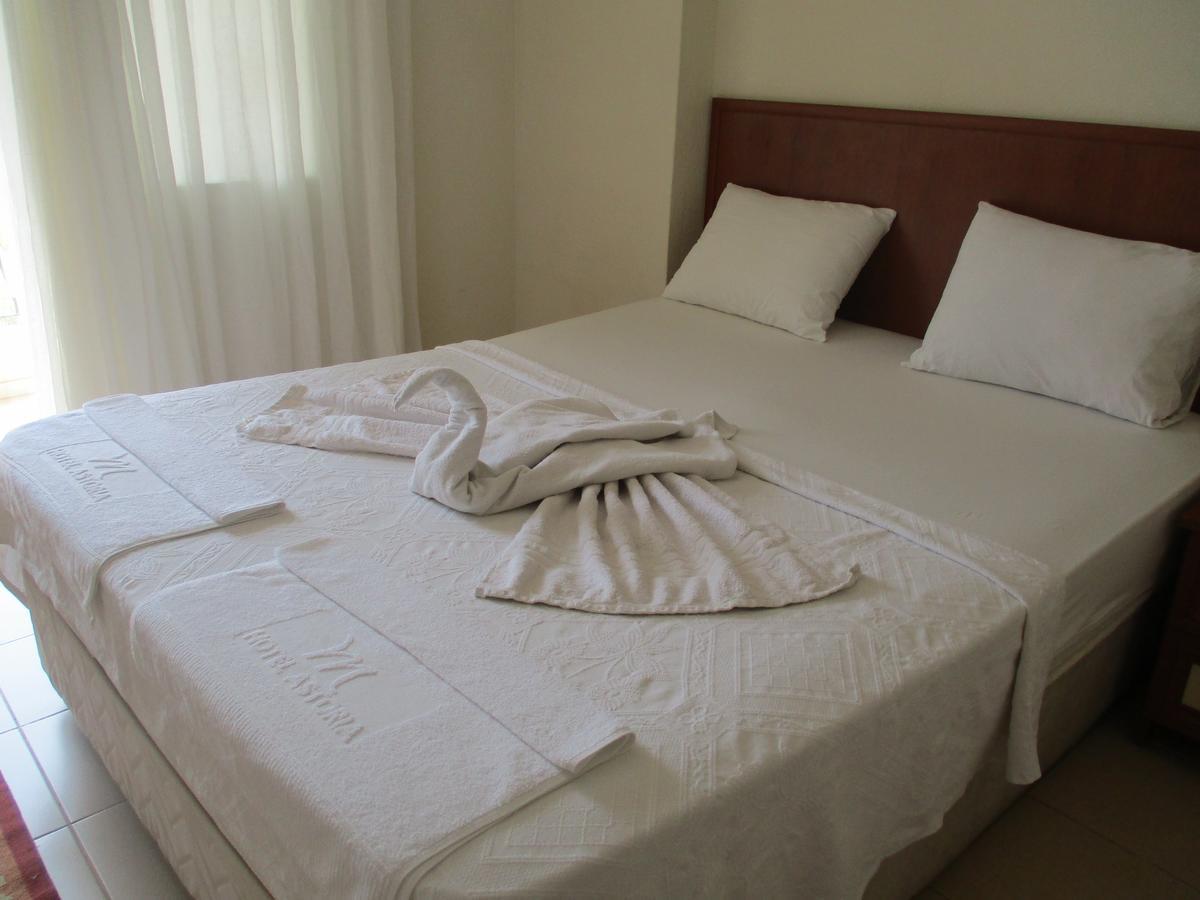 גומולדור Mandarin Beach Otel מראה חיצוני תמונה